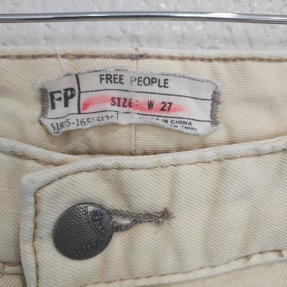 Free People Pale Yellow Denim Slim Straight Leg Jeans Size 27 - Picture 6 of 12